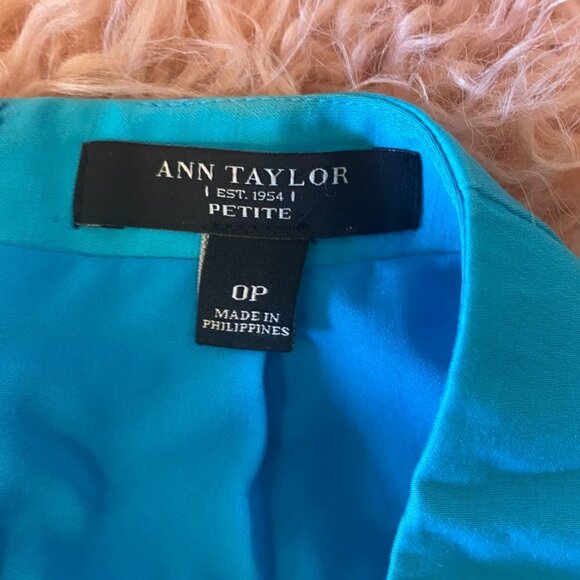 Ann Taylor Teal  straight pencil skirt Size 0P - Picture 3 of 3